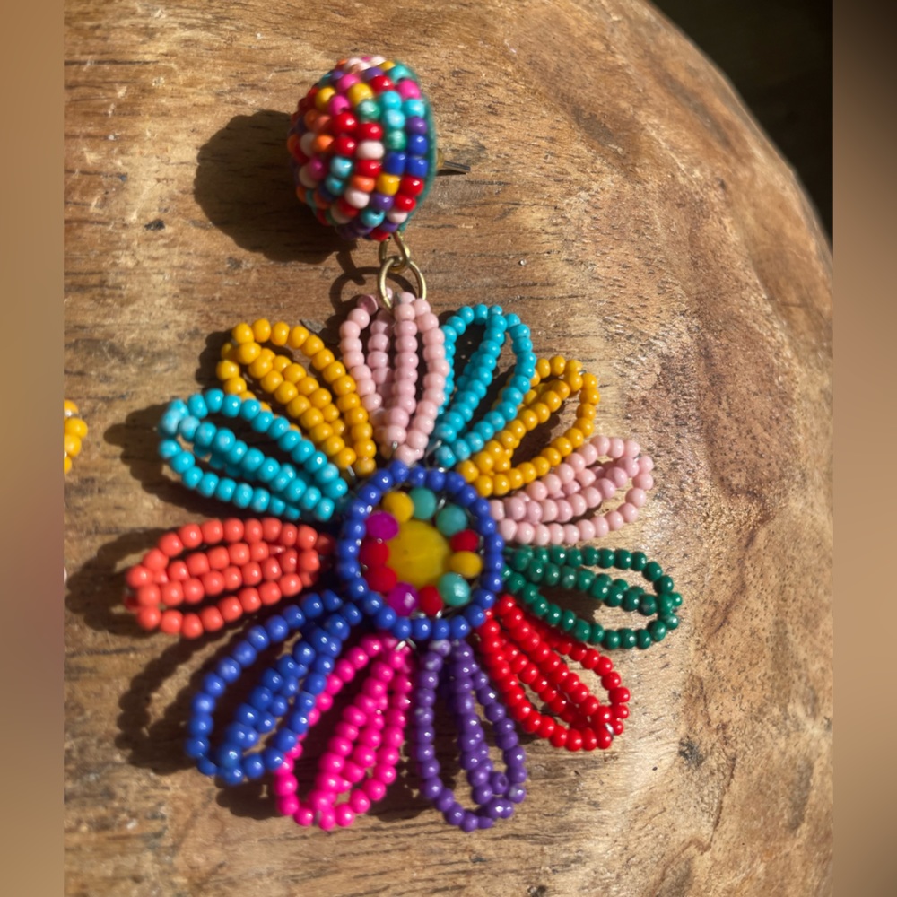 Anthropology Beaded daisy earrings.